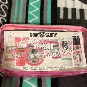 Soap & Glory Pink Bath & Body Set
